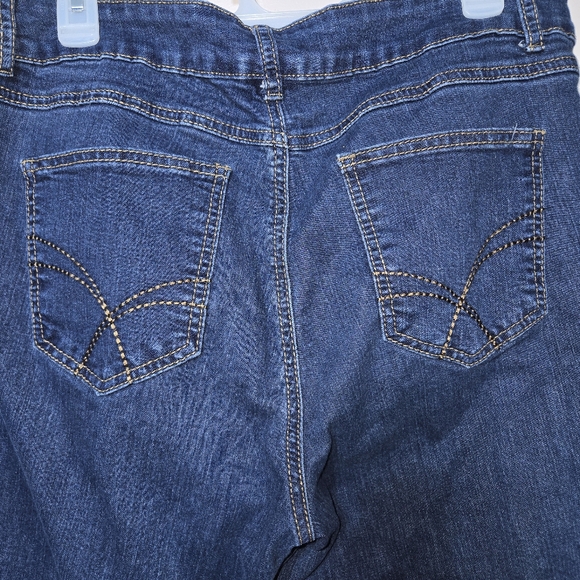 Roz & Ali Jeans size 16 average - Picture 3 of 9
